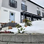 Przystan Family Pod Ochodzita Villa