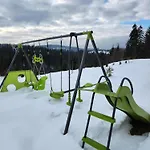 Przystan Family Pod Ochodzita Villa