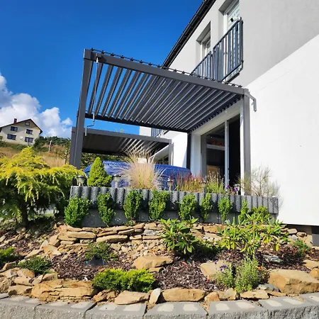 Przystan Family Pod Ochodzita וילה