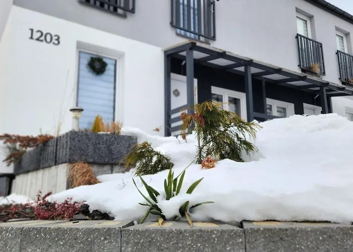 Przystan Family Pod Ochodzita Villa