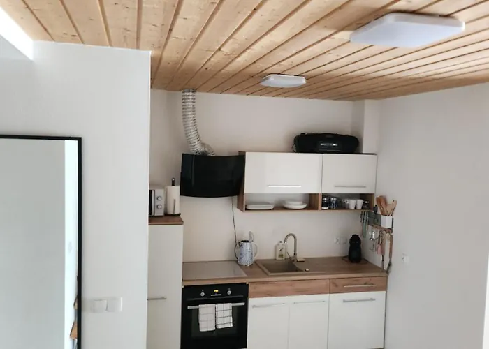 Przystan Family Pod Ochodzita Vila